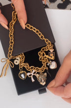 Load image into Gallery viewer, Black and White Tiger Necklace