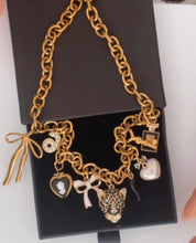 Load image into Gallery viewer, Black and White Tiger Necklace