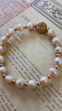 Load image into Gallery viewer, Vintage Ball Bracelets