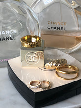 Load image into Gallery viewer, Diamond Huggies