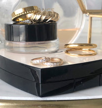 Load image into Gallery viewer, Diamond Huggies