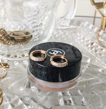 Load image into Gallery viewer, Diamond Huggies