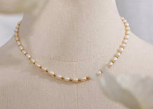 Load image into Gallery viewer, Pearl and Gold Necklace
