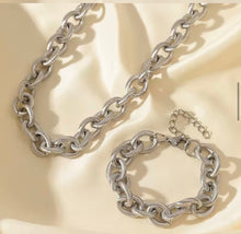 Load image into Gallery viewer, Chunky Textured Necklace Bracelet
