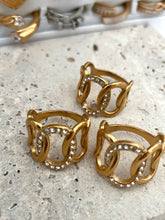 Load image into Gallery viewer, Round Rings Diamond Ring
