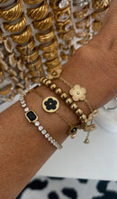 Load image into Gallery viewer, Gold Clover Necklace and Bracelet
