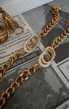 Load image into Gallery viewer, Round Diamond Bracelet
