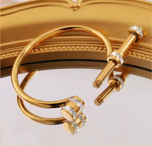 Load image into Gallery viewer, Diamond Bar Bracelet
