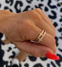 Load image into Gallery viewer, Double Cross Ring
