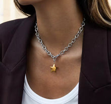 Load image into Gallery viewer, Star Necklace
