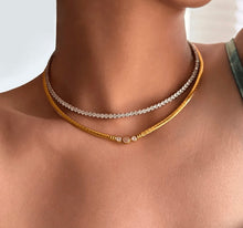 Load image into Gallery viewer, Sale Gold Necklace
