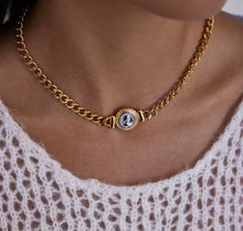 Load image into Gallery viewer, Coin Chunky Necklace
