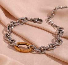 Load image into Gallery viewer, Deluxe Two Toned Chain Necklace/Bracelet
