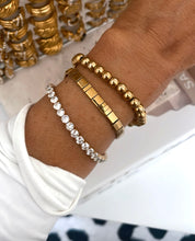 Load image into Gallery viewer, Flat Gold Stretch Bracelet
