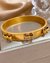 Load image into Gallery viewer, Bow Bangle
