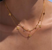 Load image into Gallery viewer, Clover Cluster Duo Necklace Set
