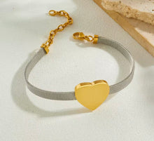 Load image into Gallery viewer, Two Tone Heart Plaque Bracelet
