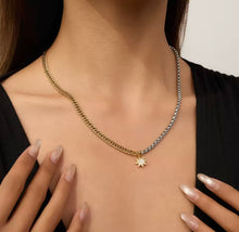 Load image into Gallery viewer, Star Two Toned Deluxe Chunky Necklace
