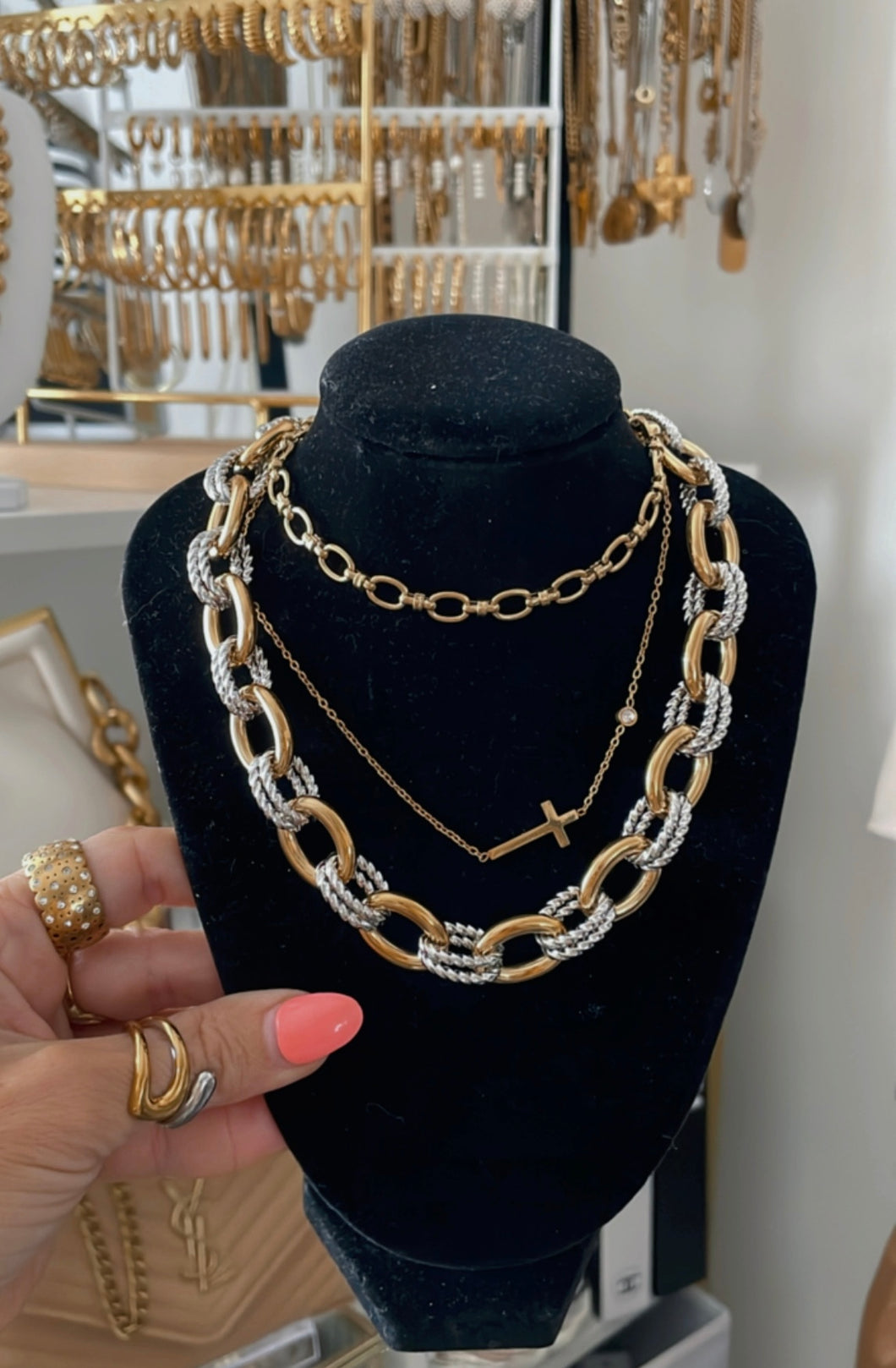 Chunky Textured Link Necklace