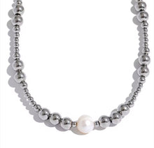 Load image into Gallery viewer, Bubble Pearl Necklace
