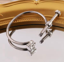 Load image into Gallery viewer, Diamond Bar Bracelet
