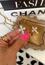 Load image into Gallery viewer, The Perfect Diamond Cross Necklace

