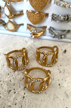 Load image into Gallery viewer, Round Rings Diamond Ring
