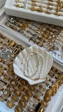 Load image into Gallery viewer, Silver Rock Bracelet
