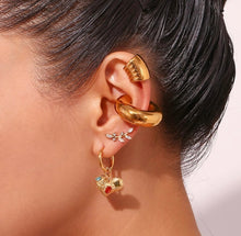 Load image into Gallery viewer, Solid Ear Cuff

