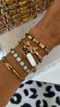 Load image into Gallery viewer, Flat Gold Stretch Bracelet
