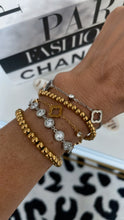 Load image into Gallery viewer, Clover Dainty Bracelet
