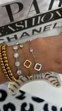 Load image into Gallery viewer, Clover Dainty Bracelet
