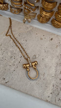 Load image into Gallery viewer, New Horseshoe Pendant Necklace
