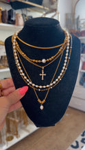 Load image into Gallery viewer, Dainty Pearl Pendant Necklace

