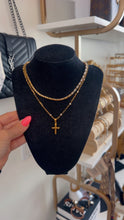 Load image into Gallery viewer, Diamond Necklace With Cross
