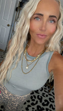 Load image into Gallery viewer, Deluxe Pendant Necklace
