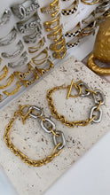 Load image into Gallery viewer, Two Toned Chunky Toggle Bracelet
