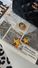 Load image into Gallery viewer, Oversized Shape Necklace
