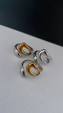 Load image into Gallery viewer, Wrap Around Ring
