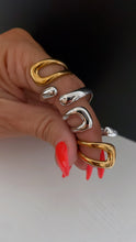 Load image into Gallery viewer, Wrap Around Ring

