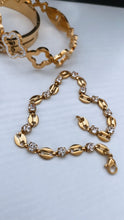 Load image into Gallery viewer, Diamond and Gold Bean Bracelet
