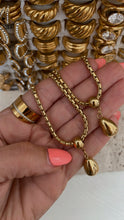 Load image into Gallery viewer, Tear Drop Necklace
