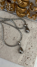Load image into Gallery viewer, Tear Drop Necklace
