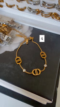 Load image into Gallery viewer, Dainty Bracelet
