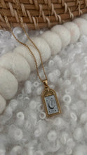 Load image into Gallery viewer, Two Toned Pendant Necklace
