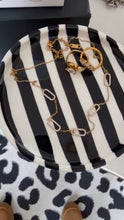 Load image into Gallery viewer, Paper clip Diamond Necklace
