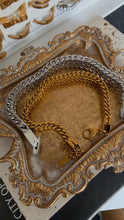 Load image into Gallery viewer, Chunky Clasp Bracelet
