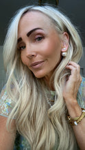 Load image into Gallery viewer, Mismatched Pearl Charm Earrings
