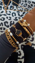 Load image into Gallery viewer, Tortoise Clover Bracelet
