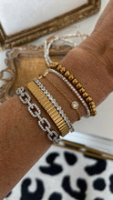 Load image into Gallery viewer, Cross Bracelet
